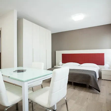 Astoria * Bologna